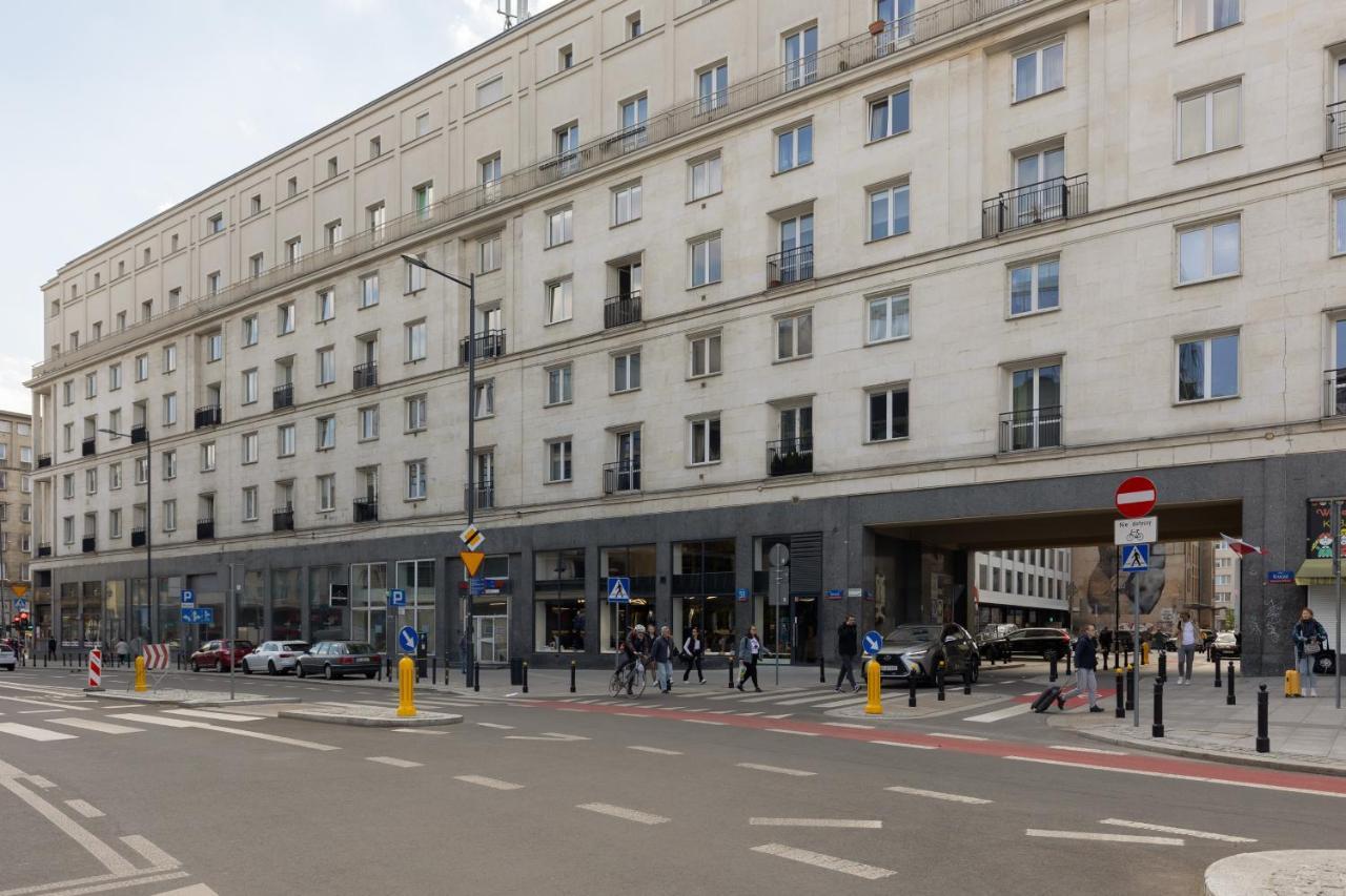 Fashionable City Center Apartment By Noclegi Renters Warschau Buitenkant foto
